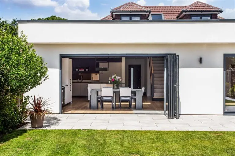 Pulens Crescent, Petersfield