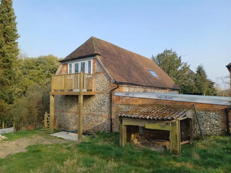Stables Flat