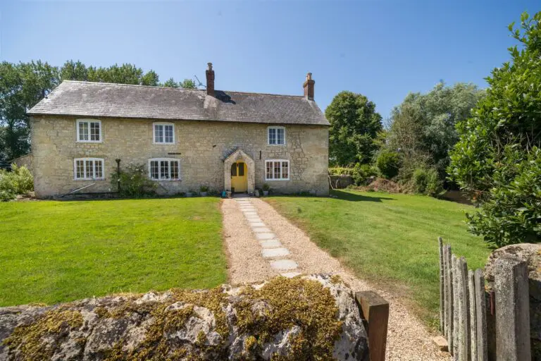 Lot 1 – Calbourne