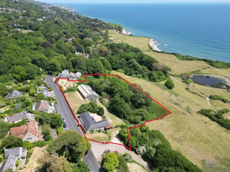 Undercliff Drive, St. Lawrence, Ventnor